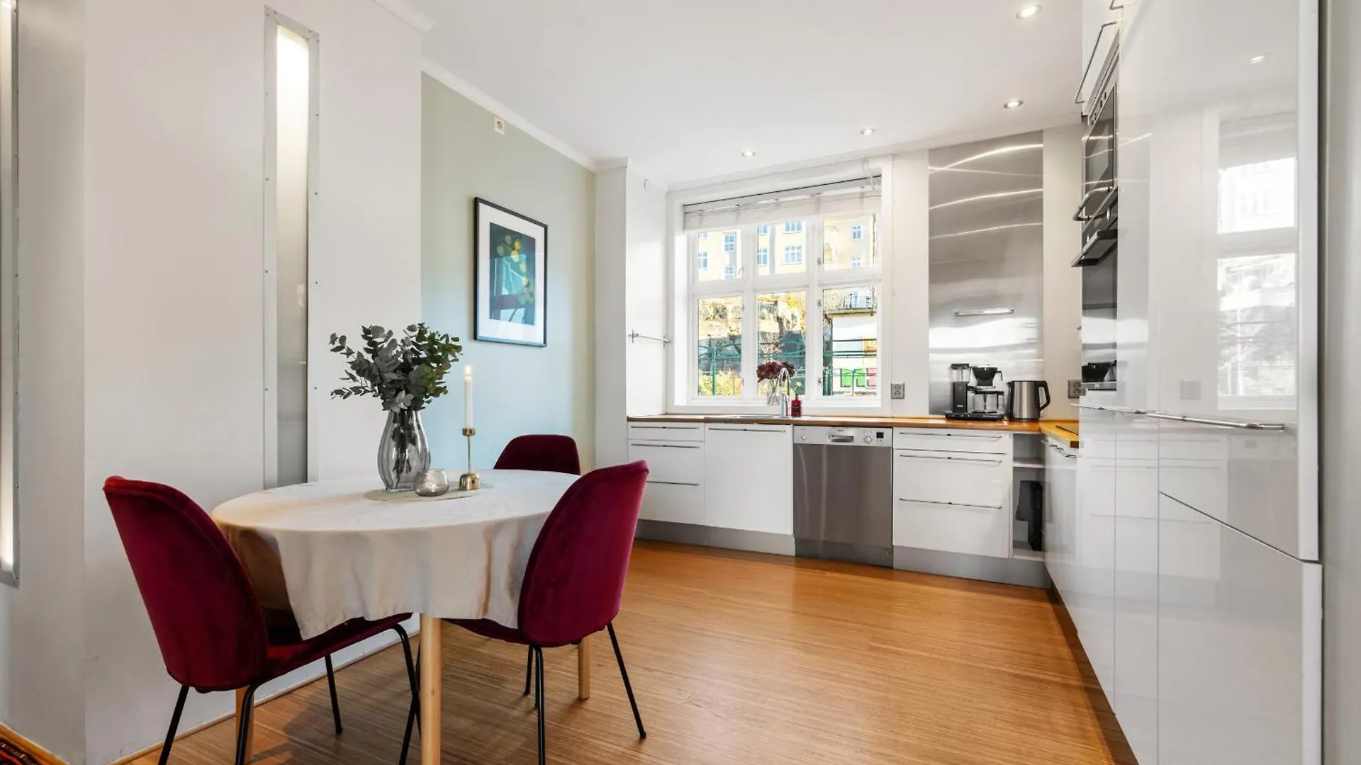 Apartment Sentral Og Stilfull Leilighet Bergen