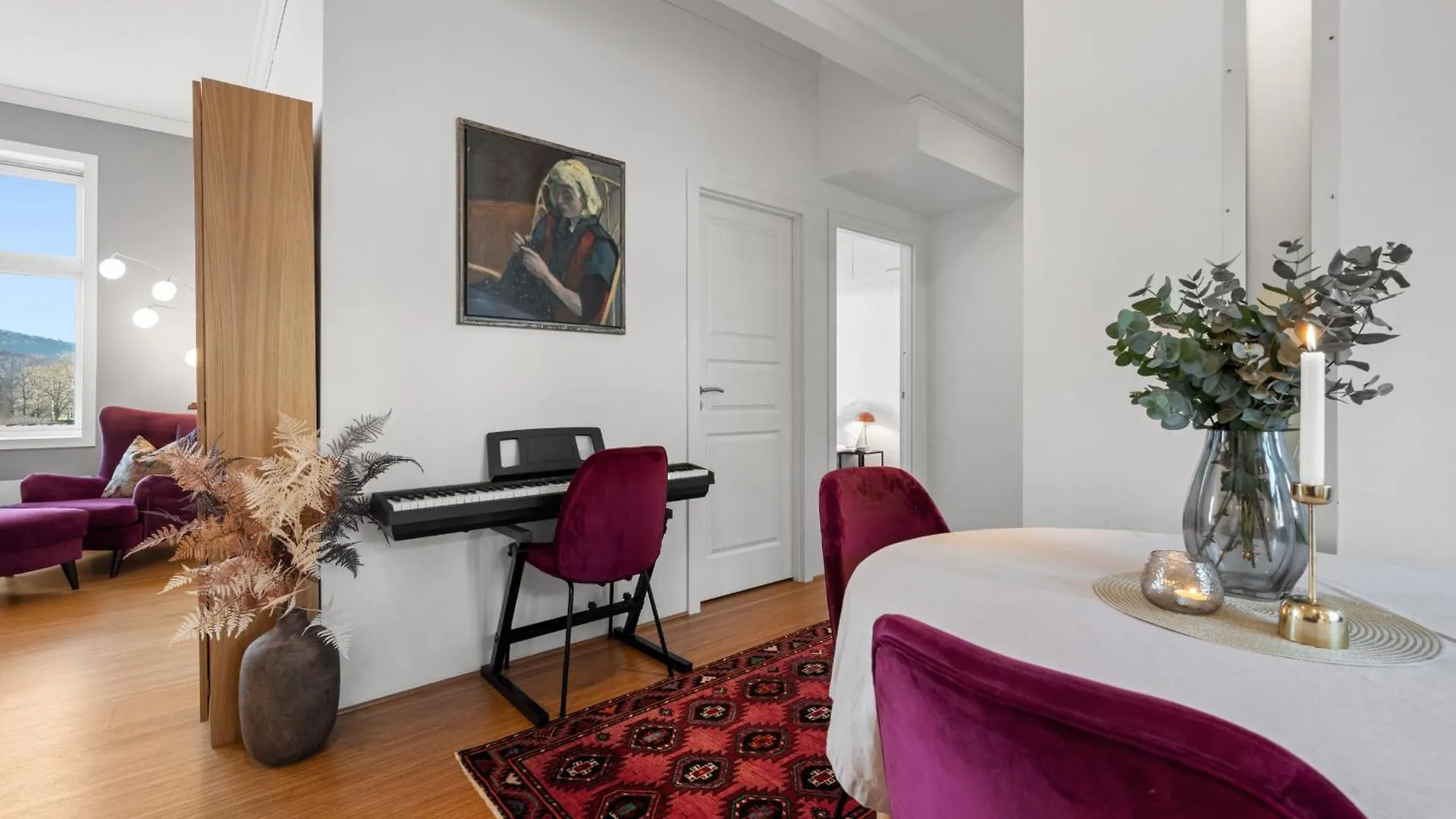 Sentral Og Stilfull Leilighet Bergen Apartment